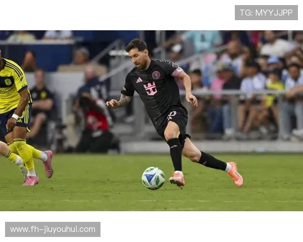 揭秘迈阿密足球明星现身赛场背后故事全景追踪纪实报导精彩全程展